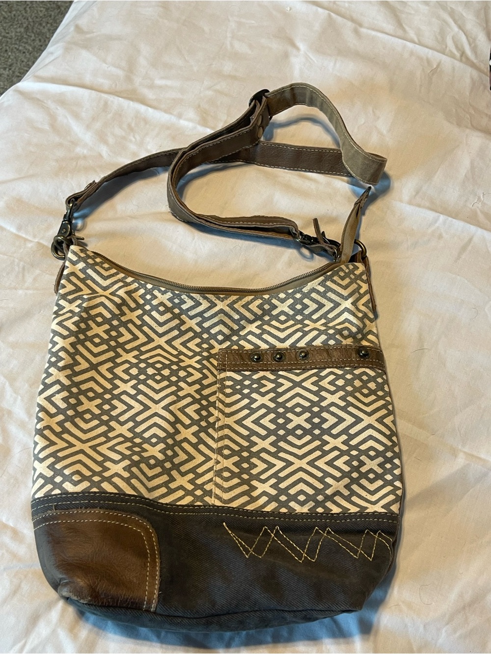 Canvas Geo-Print Crossbody Bag in Cream, Navy and Brown